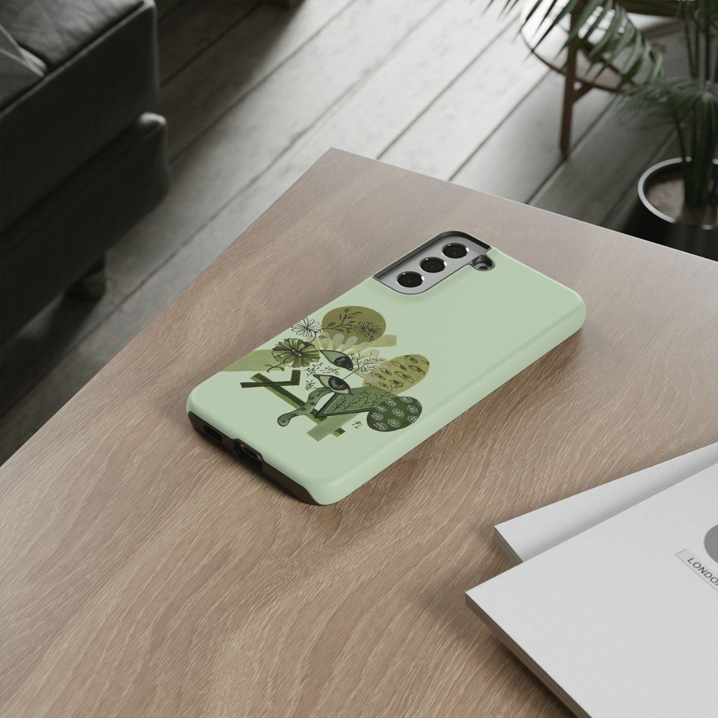 "Ojos Verdes" Phone Case