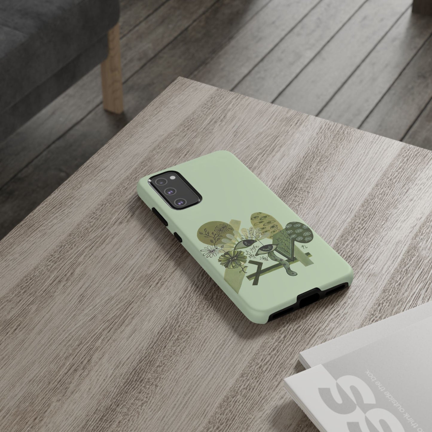 "Ojos Verdes" Phone Case