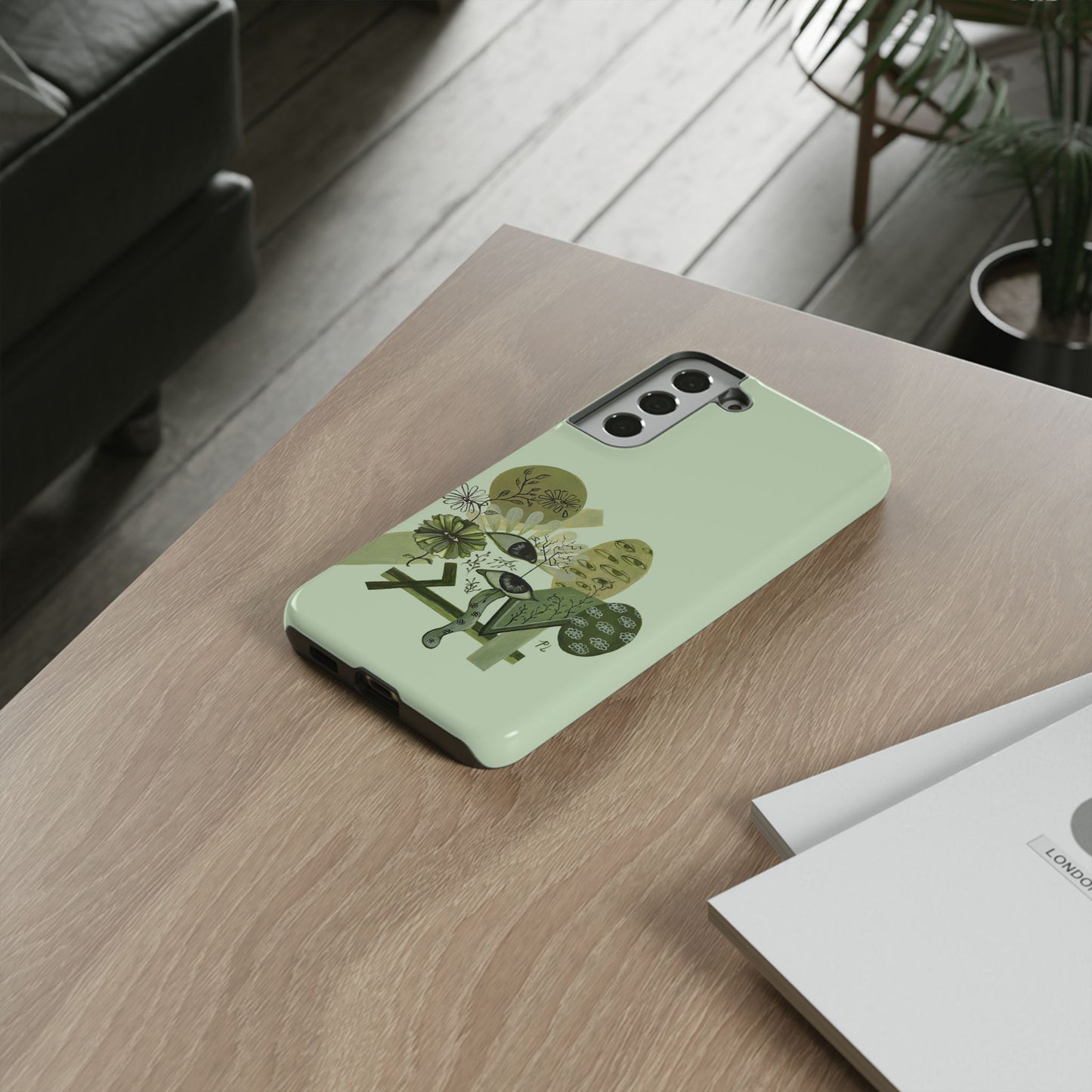 "Ojos Verdes" Phone Case